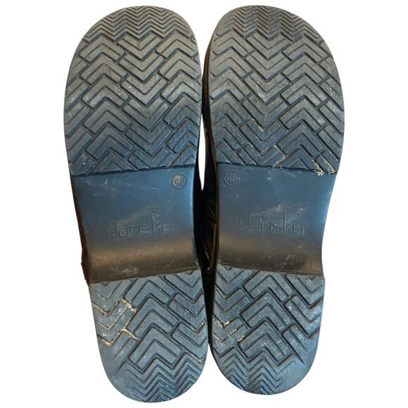 Dansko Embossed Leather Clogs Womens 42 Professional Comfort Boho Workwear Nurse - Picture 6 of 11